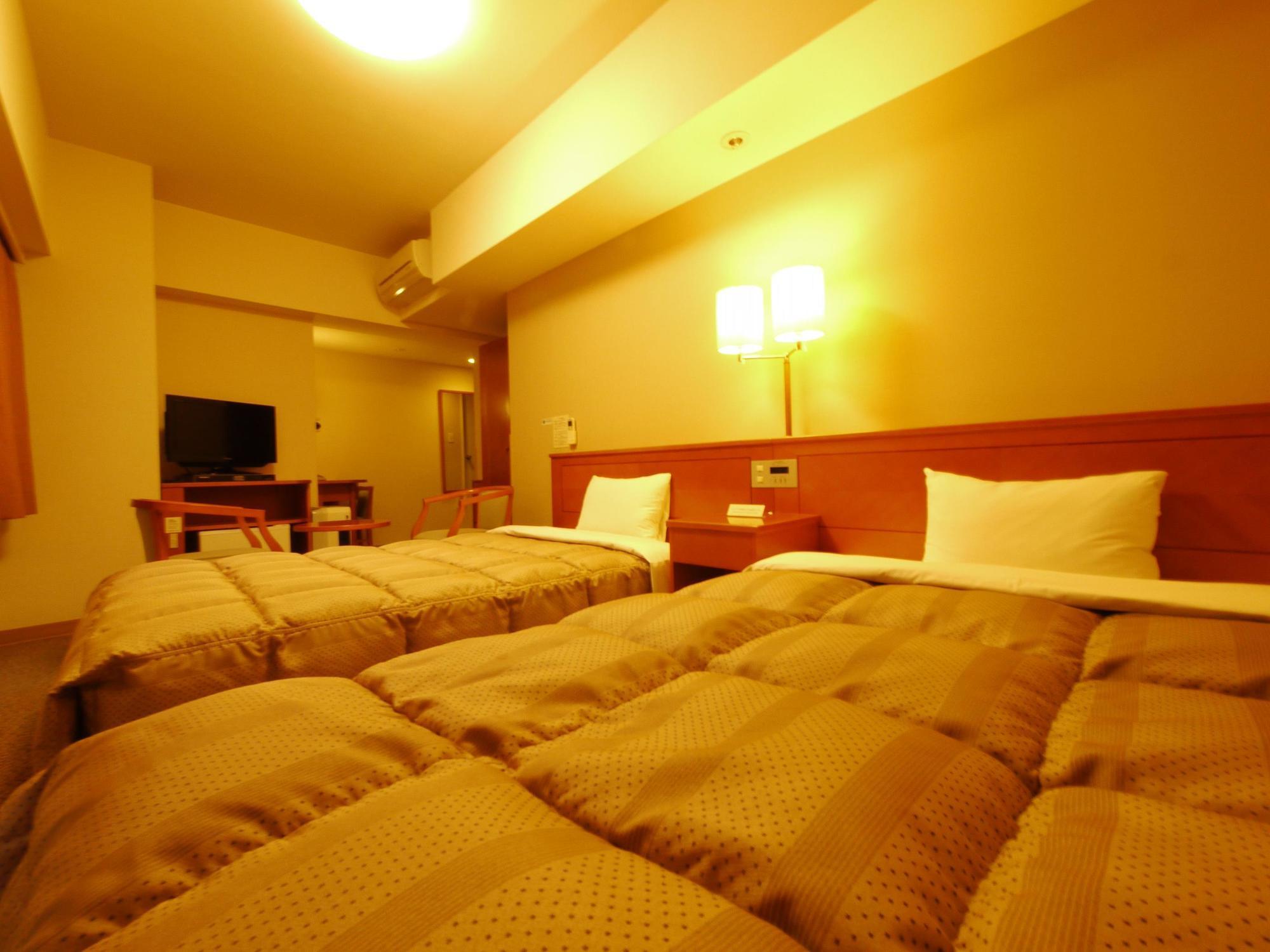 Hotel Route-Inn Fukaya Ekimae Extérieur photo